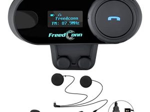 FreedConn Motorcycle Helmet Bluetooth Intercom Kit ، TCOM-SC Motorbike Helmet Intercom Interphone Headset ، لـ 2 أو 3 راكبين ، شاشة LCD / راديو FM / هاتف محمول / موصل MP3 / GPS / نطاق 800 متر (عبوة واحدة)