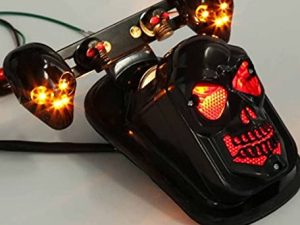TEBOCR دراجة نارية جمجمة الذيل ضوء متكامل بدوره إشارة الجمجمة شكل غلاف أسود كهرماني LED الفرامل الضوء الخلفي أضواء Led مناسبة ل Har-ley