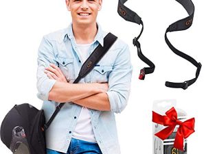 حزام حامل خوذة دراجة نارية - بدون استخدام اليدين ، ملحق دراجة نارية. بديل مناسب وخفيف الوزن ومريح لحقيبة الخوذة. هدية مثالية لراكبي الدراجات النارية للرجال والنساء. بواسطة EZ-GO (حزام أسود)